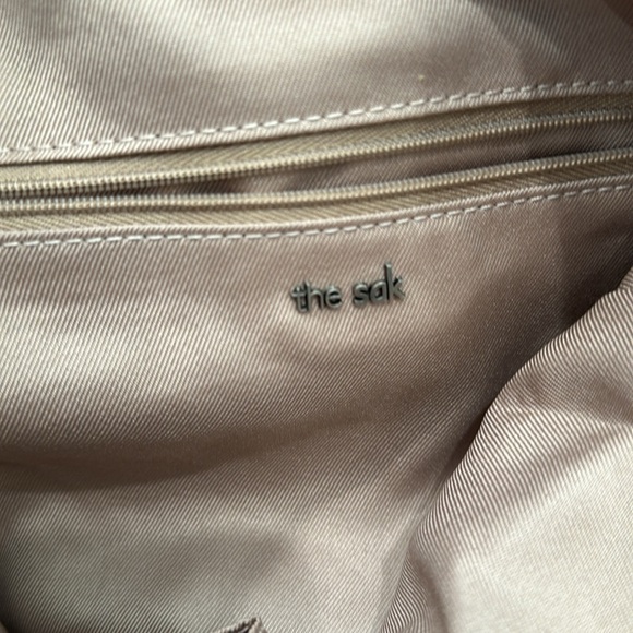 NWOT The Sak Patriotic American Flag Knit Bag - Picture 4 of 7